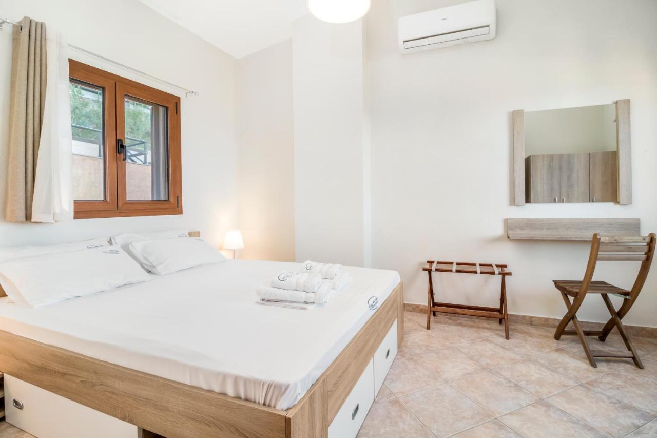 Seaview Villas Vourvourou Exterior photo