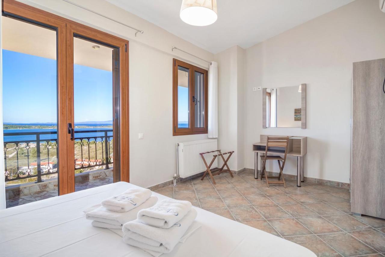 Seaview Villas Vourvourou Exterior photo