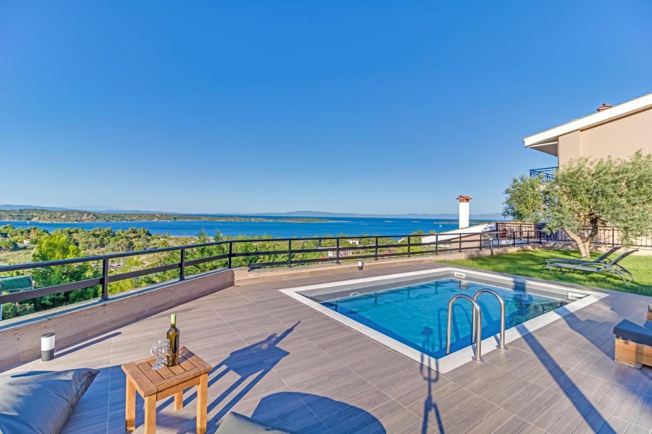 Seaview Villas Vourvourou Exterior photo