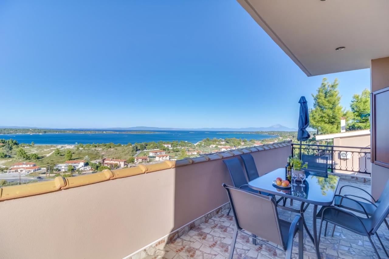 Seaview Villas Vourvourou Exterior photo